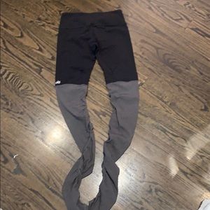 Alo yoga leggings